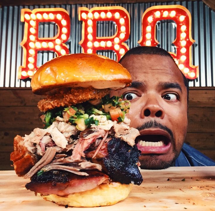 Roger Mooking - Bildquelle: 2017, Television Food Network, G.P. All Rights Reserved.