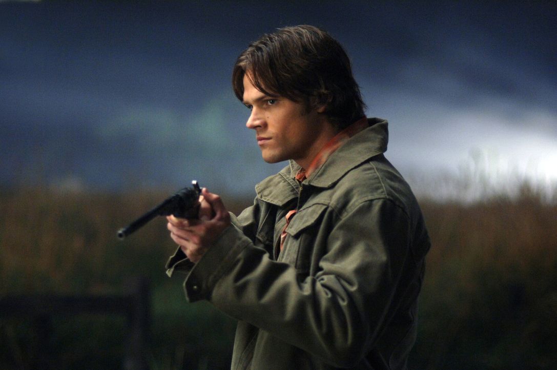 Versucht Dean aus einem Pakt mit der Crossroads-Dämonin zu befreien: Sam (Jared Padalecki) ... - Bildquelle: Warner Bros. Television
