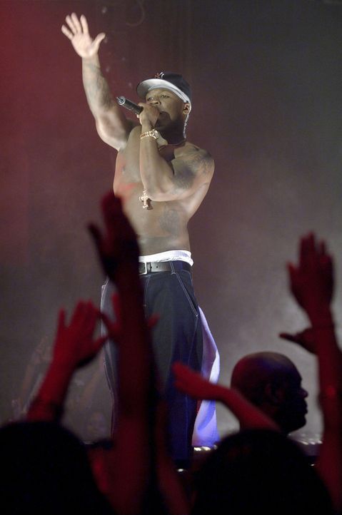 Die Musikwelt liegt ihm zu Füßen: Marcus (50 Cent) ... - Bildquelle: 2005 by PARAMOUNT PICTURES. All Rights Reserved.