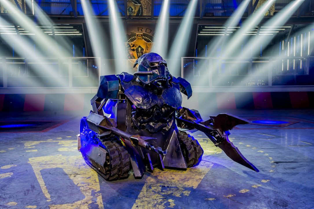 Können die 40 Teams mit ihren selbst gebauten Robotern bei "Robot Wars" nicht nur einander besiegen, sondern auch gegen den Hausroboter Sir Killalot... - Bildquelle: Alan Peebles Licensed by Passion Distribution Ltd. / Alan Peebles