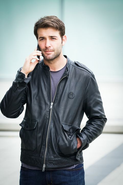 Von Davies gejagt und von seinem eigenen Team gesucht: Jackson (James Wolk) ... - Bildquelle: Shane Harvey 2016 CBS Broadcasting Inc. All Rights Reserved.
