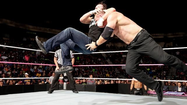SmackDown 18. Oktober4