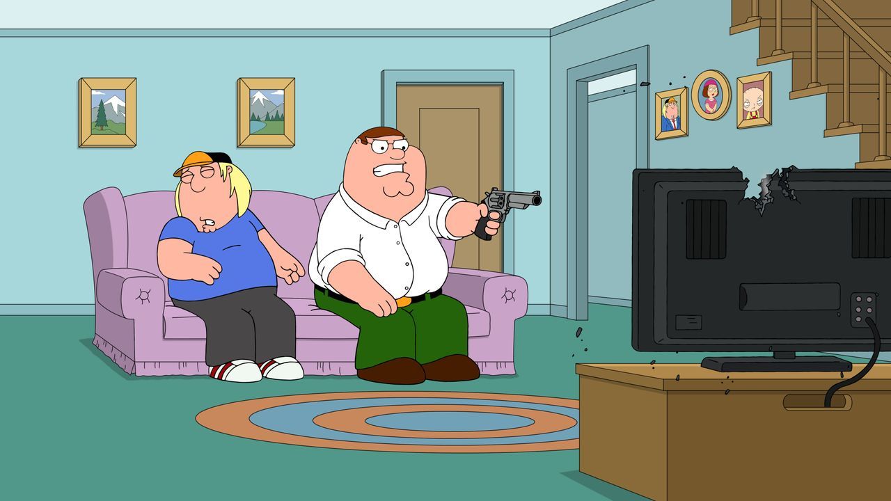 Chris Griffin (l.), Peter Griffin (r.) - Bildquelle: 2018-2019 Fox and its related entities. All rights reserved.