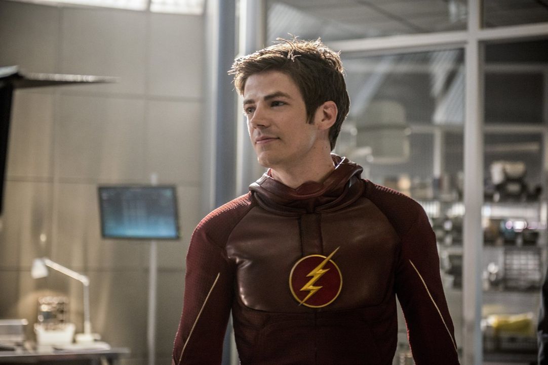 Während die Stadt für Barry alias The Flash (Grant Gustin) eine Feier organisiert, hat dieser immer noch mit seinen Schuldgefühlen zu kämpfen ... - Bildquelle: 2015 Warner Brothers.