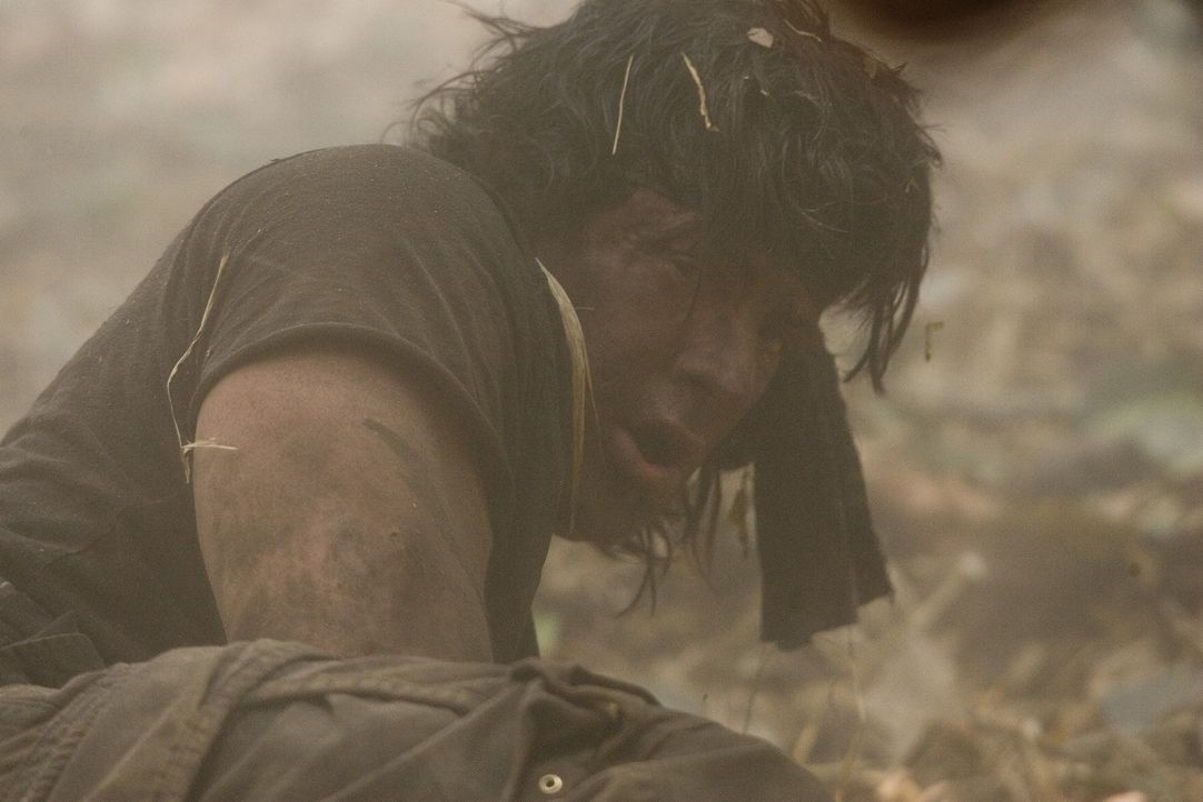 Rambo (Sylvester Stallone), der wortkarge Einzelkämpfer, muss sich mal wieder mit einer hemmungslosen Übermacht anlegen ... - Bildquelle: Karen Ballard Nu Image Films