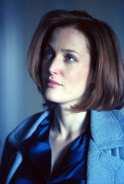 Scully (Gillian Anderson) ist erleichtert, dass sie das Krankenhaus wieder verlassen darf. - Bildquelle: TM +   2000 Twentieth Century Fox Film Corporation. All Rights Reserved.