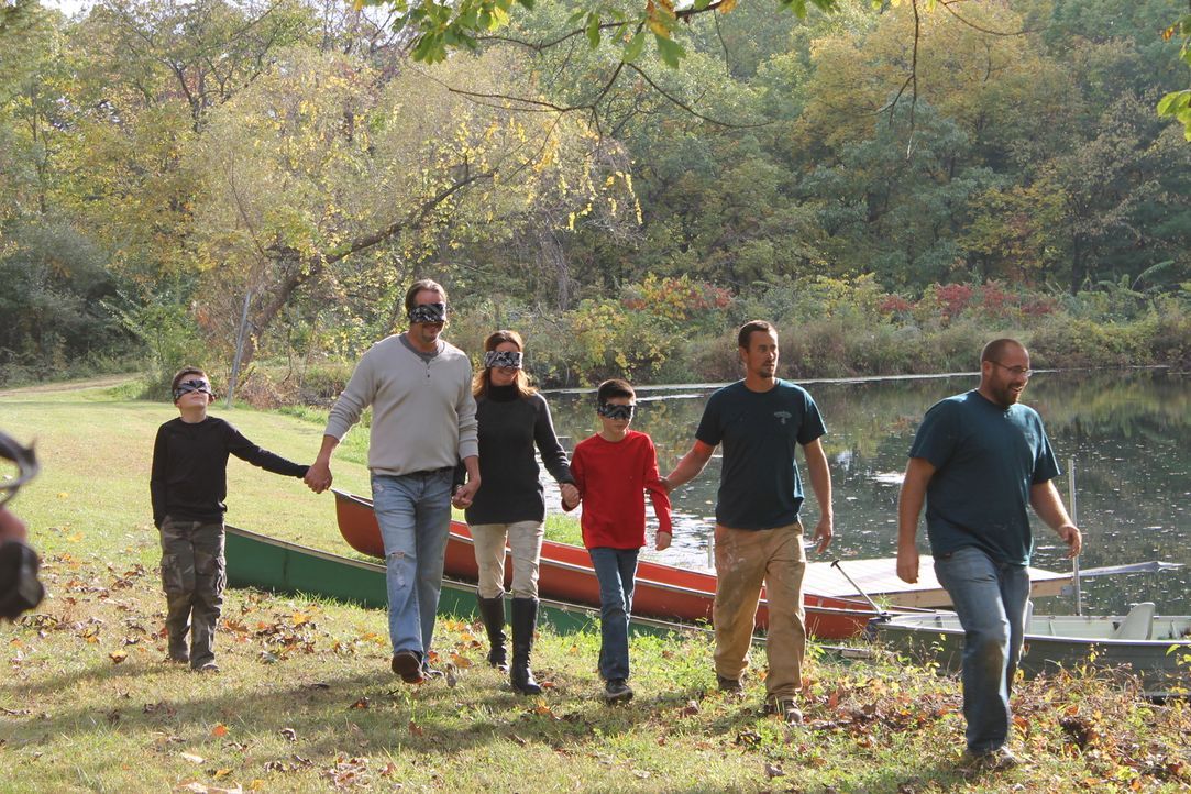 Die Brüder Nate (r.) und Justin haben alles gegeben, um Kinderherzen höher schlagen zu lassen. Sie hoffen, dass die Familie genauso begeistert ist,... - Bildquelle: 2015, DIY Network/Scripps Networks, LLC. All RIghts Reserved.
