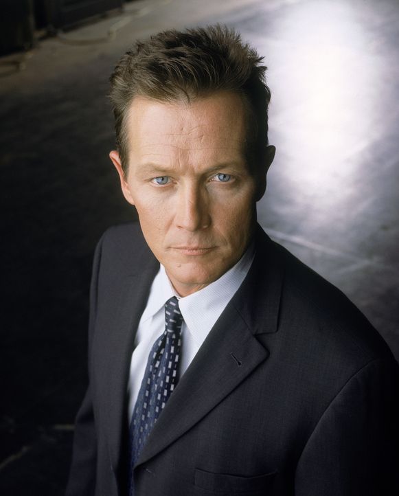 (8. Staffel) - FBI-Agent John Doggett (Robert Patrick). - Bildquelle: TM +   2000 Twentieth Century Fox Film Corporation. All Rights Reserved.