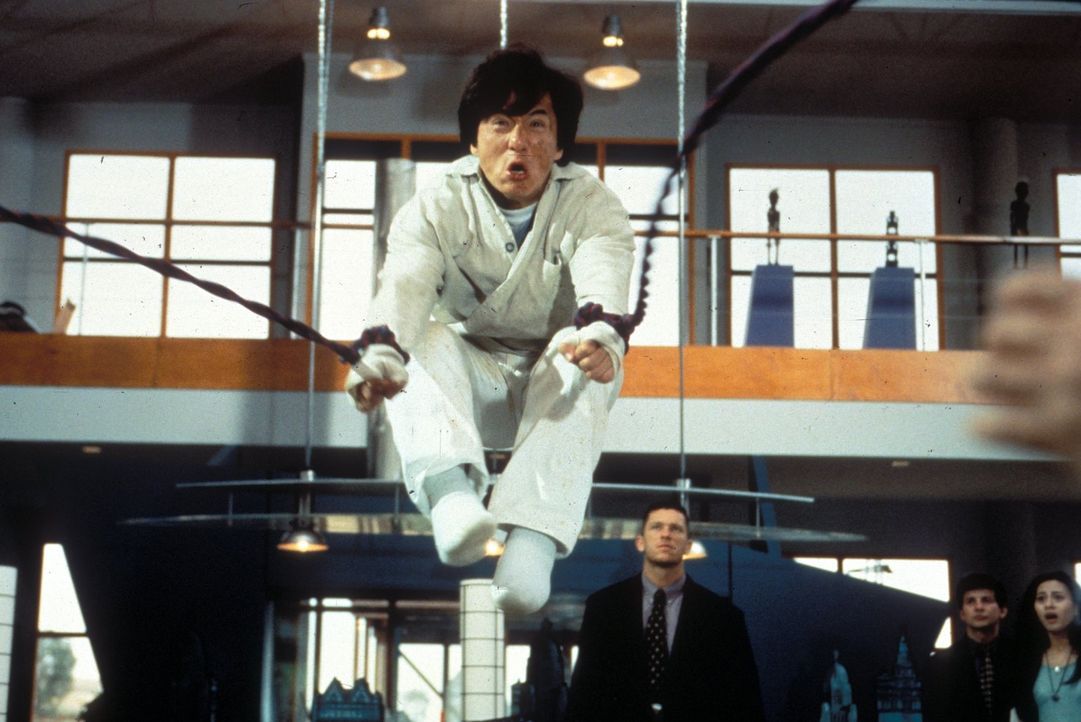 Hat mit den Gangstern noch ein Hühnchen zu rupfen: Fernsehkoch Jackie (Jackie Chan) ... - Bildquelle: Warner Bros.