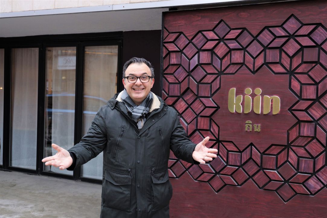 Das Restaurant &quot;Kiin&quot; in Toronto ist für seine thailändischen Köst... - Bildquelle: LONE EAGLE ENTERTAINMENT LTD. ANIMATED LOGO PACK © 2689648 ONTARIO INC. 2019