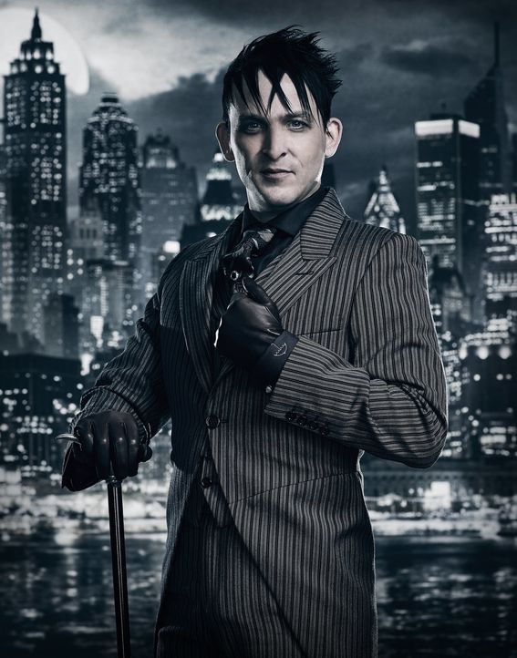 (4. Staffel) - Der Wahnsinn in Gotham steigt auf eine neue Ebene und Pinguin (Robin Lord Taylor) ist sich sicher, dass er der einzige ist, der die S... - Bildquelle: 2017 Warner Bros.