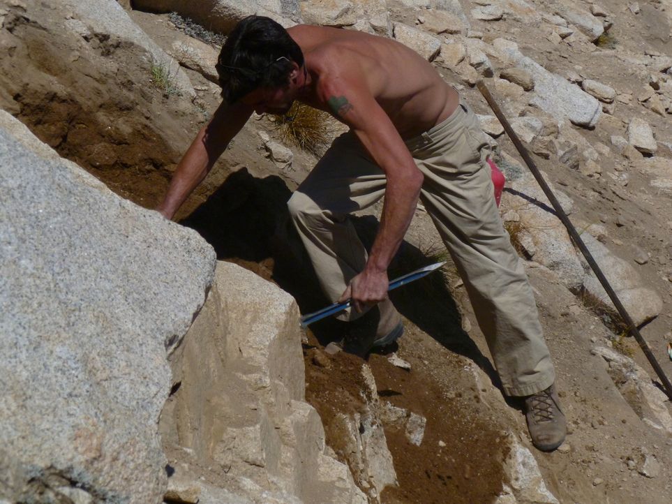 (1. Staffel) - Jeden Sommer begeben sich die Rocky Mountain Miners auf die Jagd nach den berüchtigten Edelsteinen und Kristallen in den Rocky Mounta... - Bildquelle: High Noon Entertainment 2014
