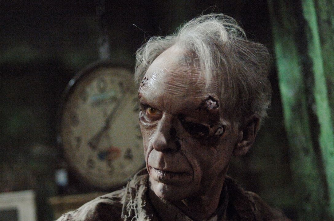 Sam und Dean untersuchen einen neuen Fall, der sie in eine alte Nervenheilanstalt führt, welche eine schreckliche Vergangenheit hat: Dr. Ellicott (N... - Bildquelle: Warner Bros. Television